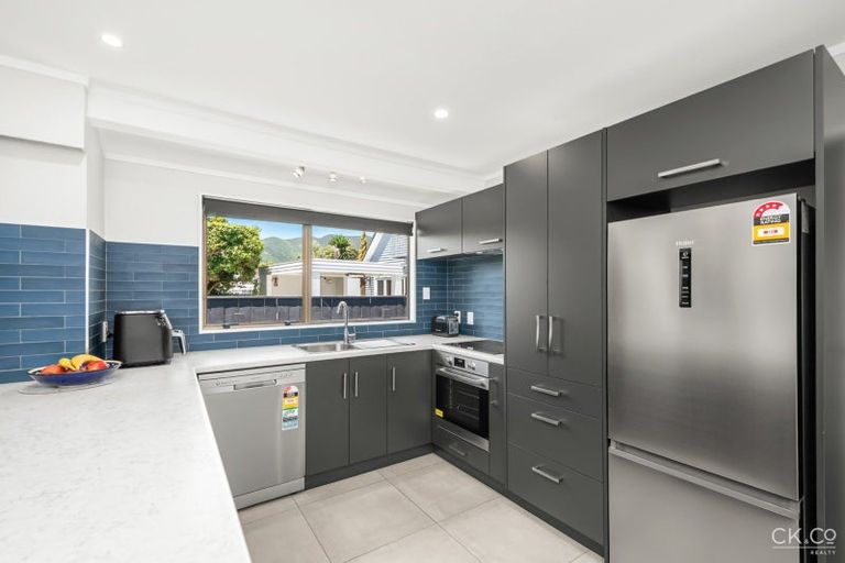 Photo of property in 19b Totara Crescent, Woburn, Lower Hutt, 5010