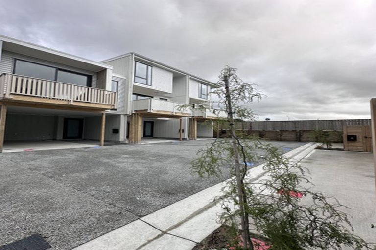 Photo of property in 32 Houhere Street, Paraparaumu, 5032