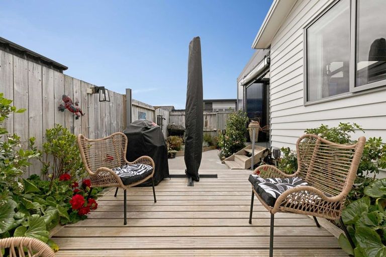 Photo of property in 113/11 Kamahi Crescent, Papamoa Beach, Papamoa, 3118