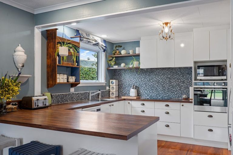 Photo of property in 69 Gregan Crescent, Burnside, Christchurch, 8053