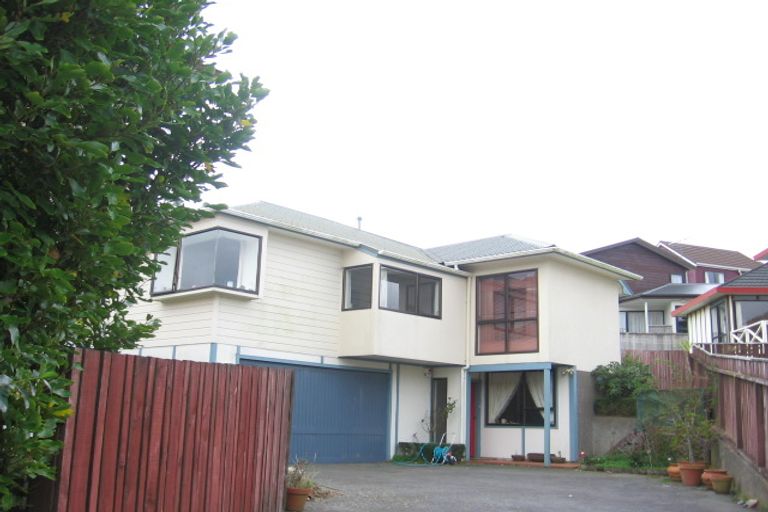 Photo of property in 80 Cortina Avenue, Johnsonville, Wellington, 6037