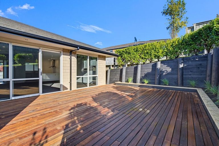 Photo of property in 28 Baxendale Drive, Matipo Heights, Rotorua, 3015