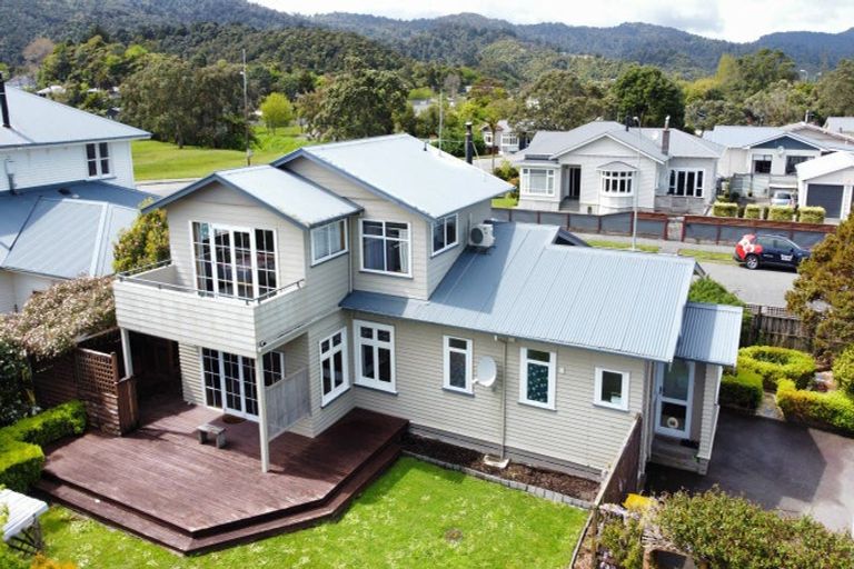 Photo of property in 40 Palmerston Street, Greymouth, 7805