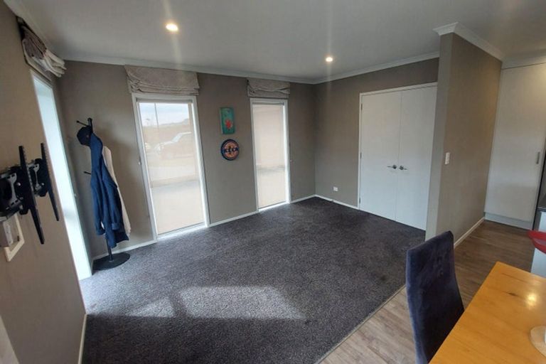 Photo of property in 15 Lignite Drive, Rolleston, 7614