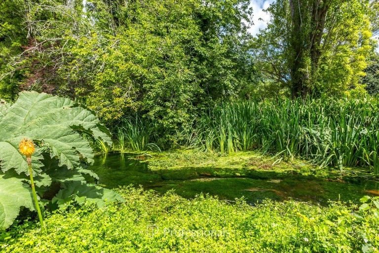 Photo of property in 20 Barton Road, Heretaunga, Upper Hutt, 5018