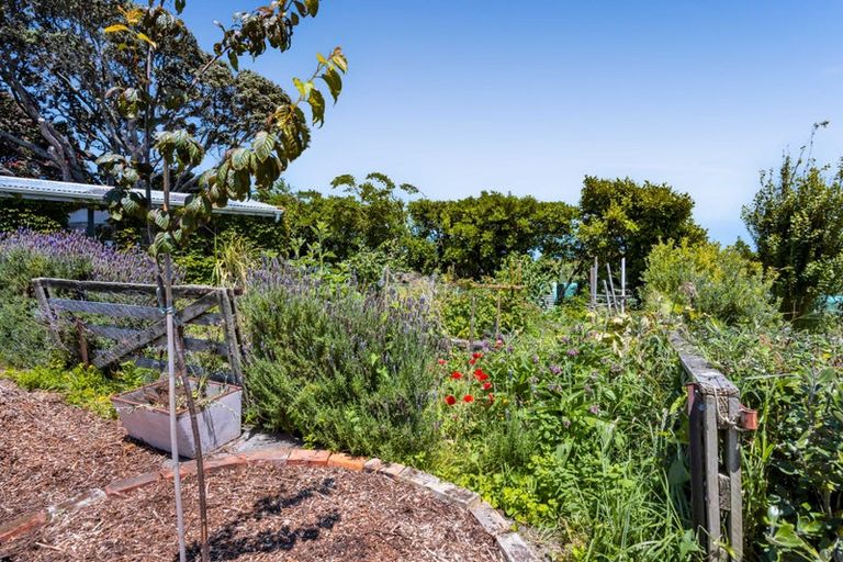 Photo of property in 207 Egmont Street, Patea, 4520