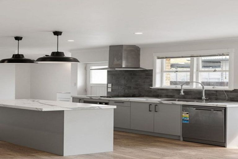 Photo of property in 86 Grey Street, Cambridge, 3434