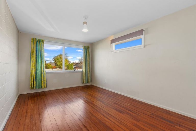 Photo of property in 64 Kirkwood Avenue, Upper Riccarton, Christchurch, 8041