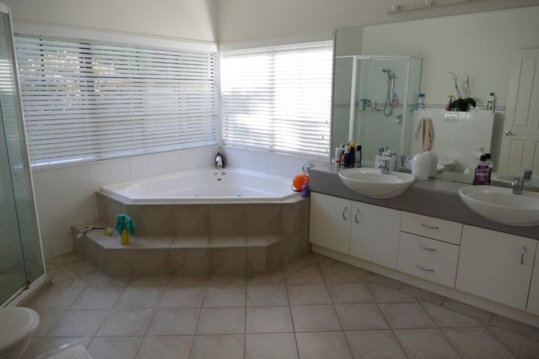 Photo of property in 137 Hingaia Road, Karaka, Papakura, 2580