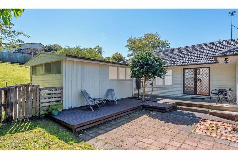 Photo of property in 31 Routley Drive, Glen Eden, Auckland, 0602