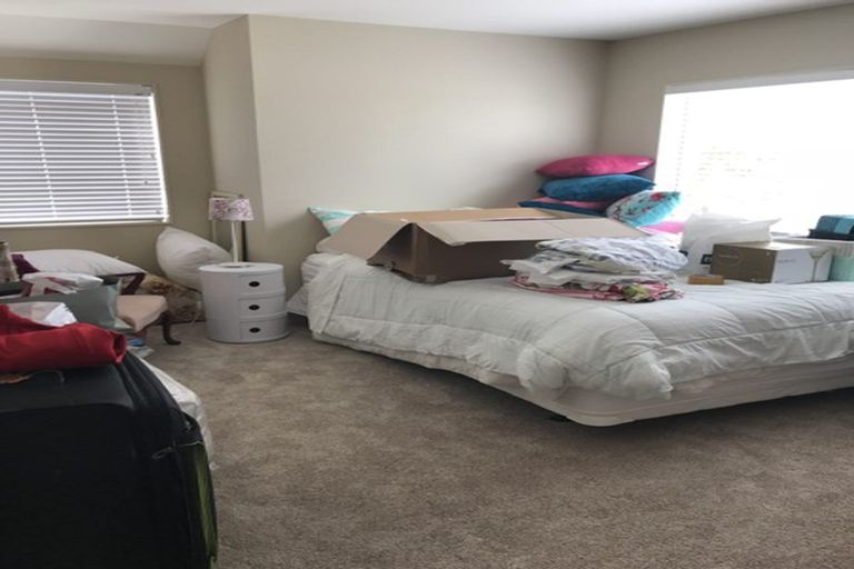 Photo of property in 42u4 Hoover Street, Brooklyn, Wellington, 6021