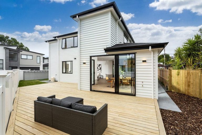 Photo of property in 23a Glenvar Road, Torbay, Auckland, 0630