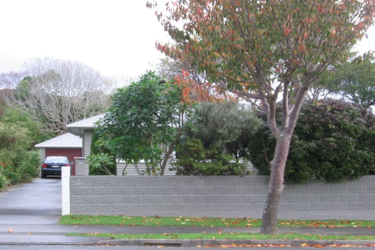 Photo of property in 56 Kohekohe Road, Waikanae, 5036