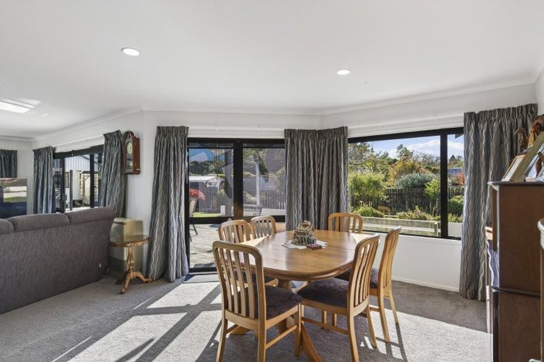 Photo of property in 20 Kowhai Street, Strandon, New Plymouth, 4312