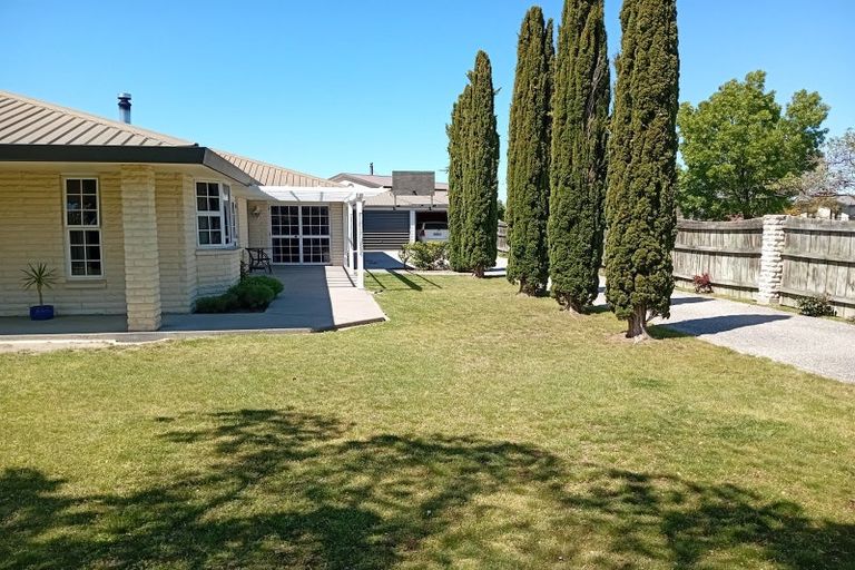 Photo of property in 2 Waldron Place, Clyde, 9330