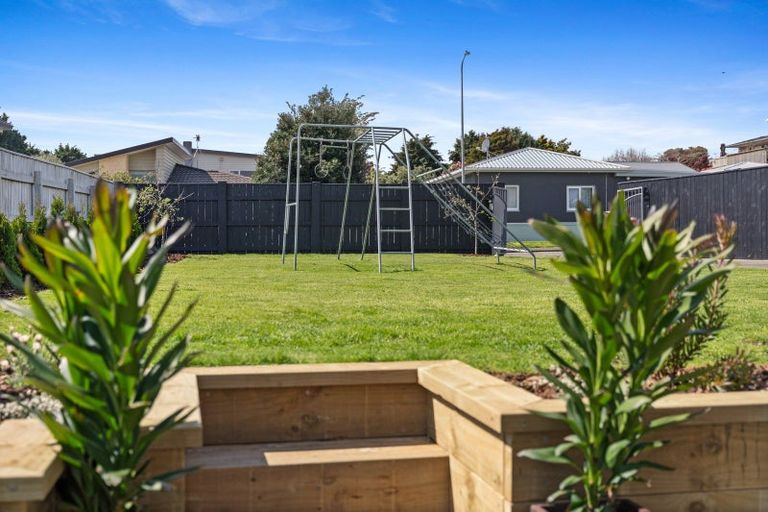 Photo of property in 3 Huia Road, Raumati Beach, Paraparaumu, 5032