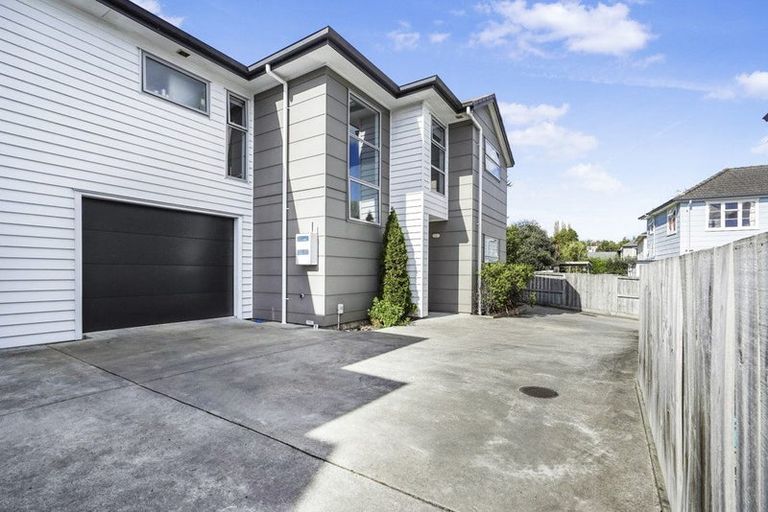 Photo of property in 50u4 Banbury Crescent, Fairfield, Hamilton, 3214