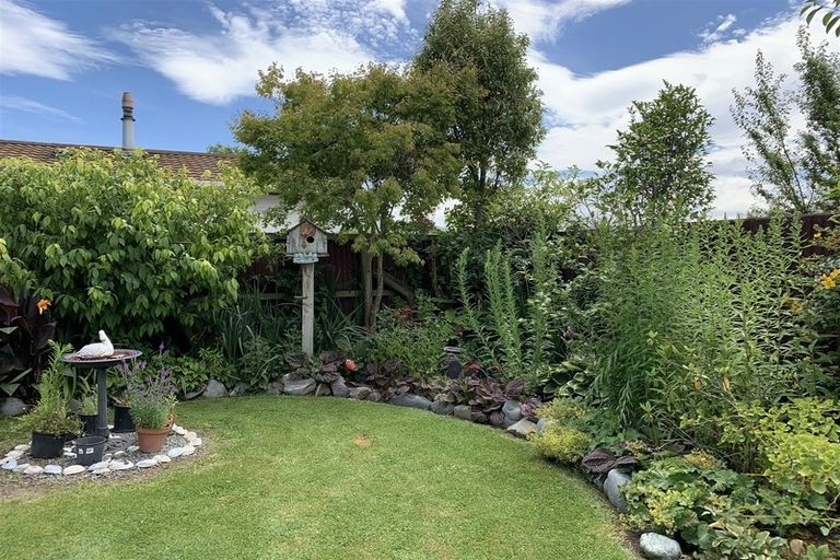 Photo of property in 15 Victoria Street, Rangiora, 7400