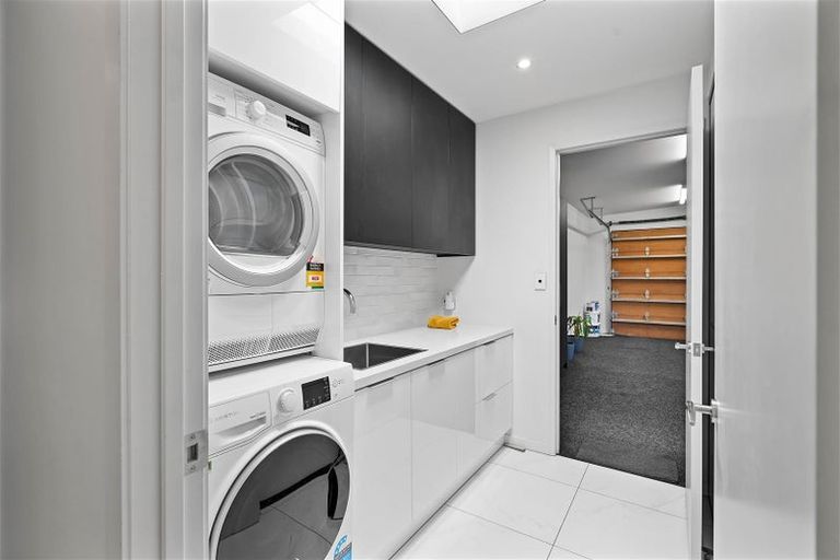 Photo of property in 2 Mersham Drive, Prebbleton, 7604