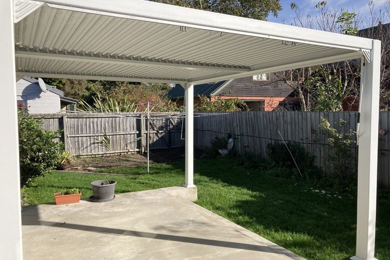 Photo of property in 15 Resolution Place, Bryndwr, Christchurch, 8053