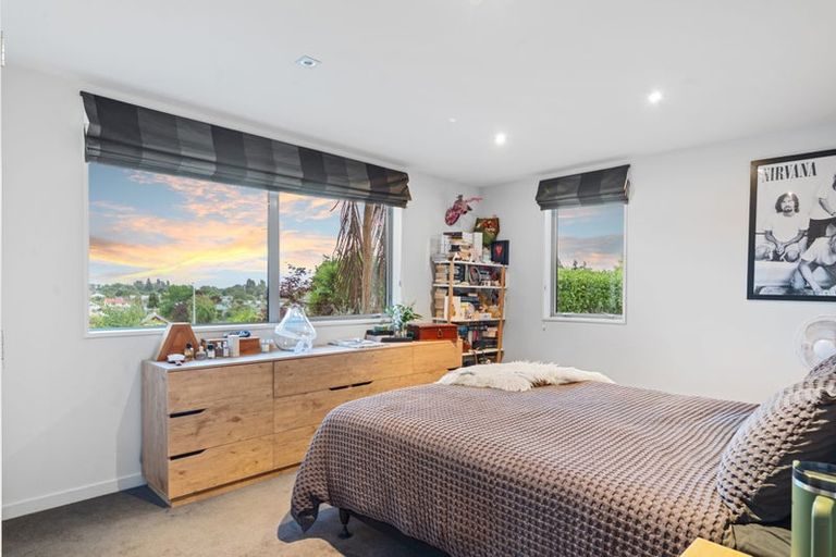 Photo of property in 118a Centaurus Road, Huntsbury, Christchurch, 8022