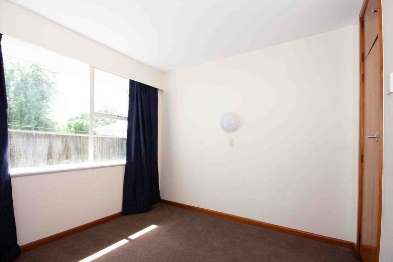 Photo of property in 2 Squire Street, Mairehau, Christchurch, 8013