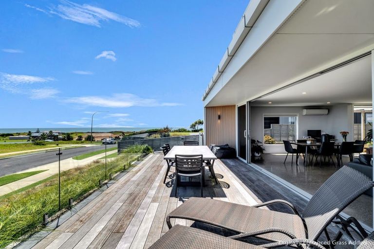 Photo of property in 8 Piripai Rise, Coastlands, Whakatane, 3120