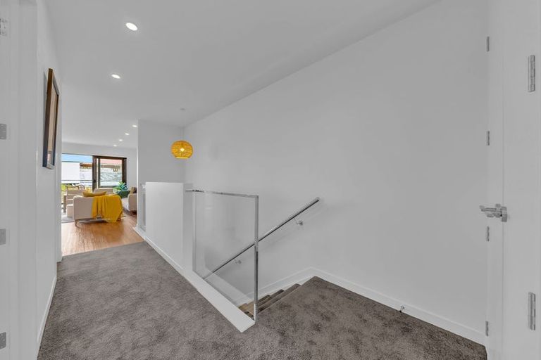 Photo of property in 18 Monstedt Terrace, Windsor Park, 0632