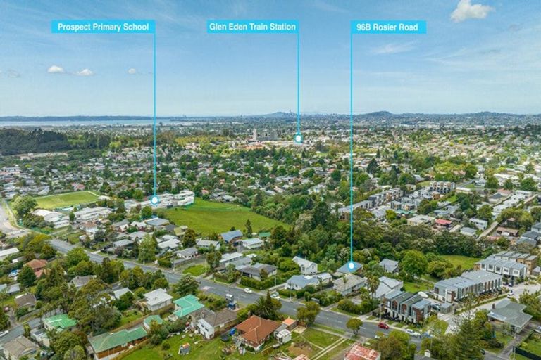 Photo of property in 96b Rosier Road, Glen Eden, Auckland, 0602