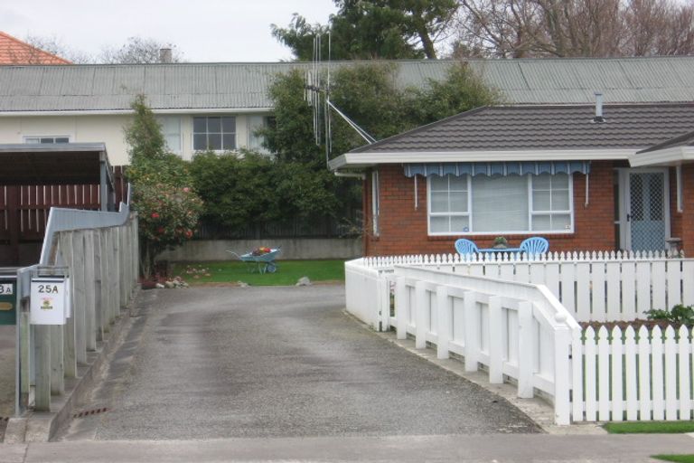 Photo of property in 25a Trafalgar Street, Levin, 5510