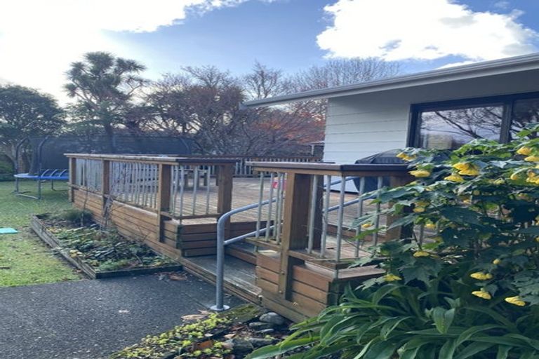 Photo of property in 49 Maclaren Street, Maymorn, Upper Hutt, 5018