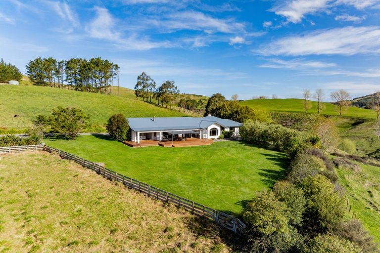 Photo of property in 30 Waipuka Road, Waimarama, Havelock North, 4294