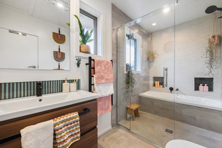 Photo of property in 24 Greenpark Street, Hoon Hay, Christchurch, 8025