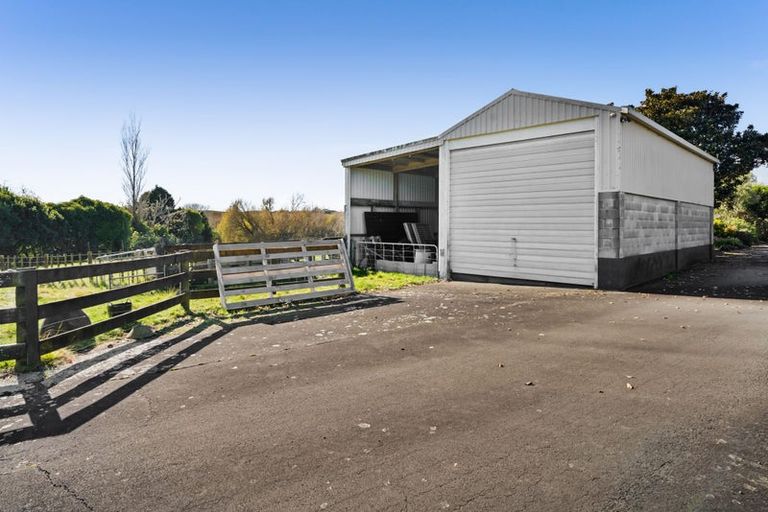 Photo of property in 97 Manutahi Road, Tarurutangi, New Plymouth, 4372