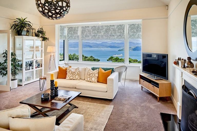 Photo of property in 19 Anne Street, Wadestown, Wellington, 6012