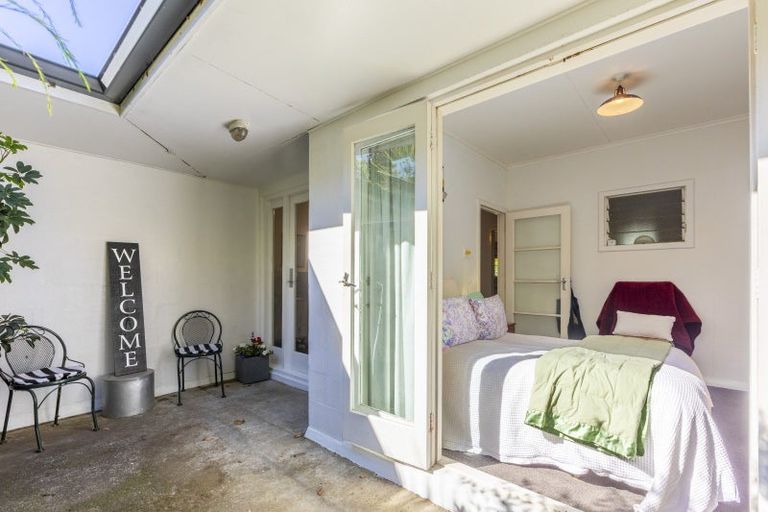 Photo of property in 52 Mcgreevy Street, Waipawa, 4210