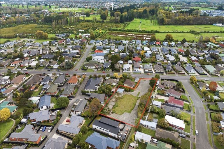 Photo of property in 212a Burwood Road, Burwood, Christchurch, 8083