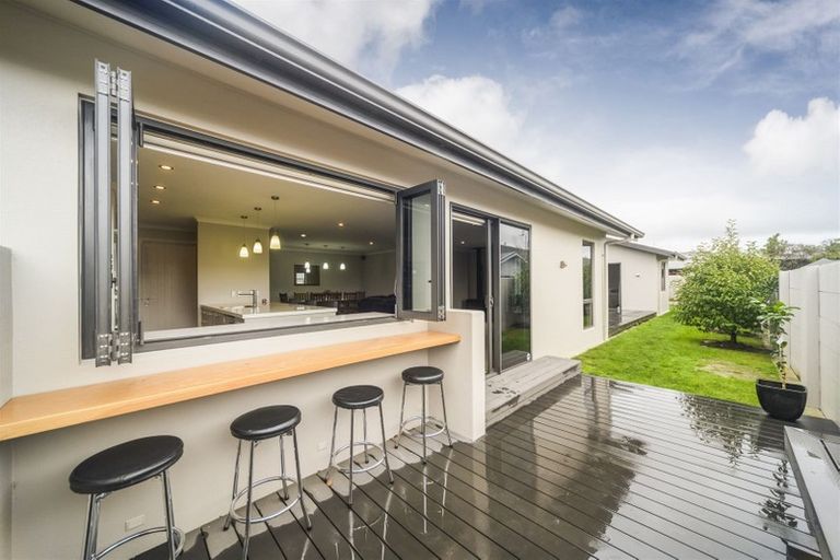Photo of property in 114 Linton Street, West End, Palmerston North, 4410