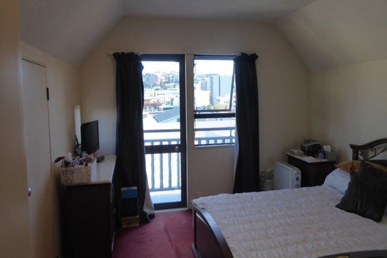 Photo of property in 10/88u Brougham Street, Mount Victoria, Wellington, 6011