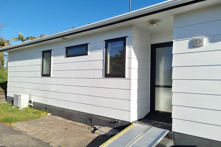 Photo of property in 9b Wyndham Road, Hannahs Bay, Rotorua, 3010