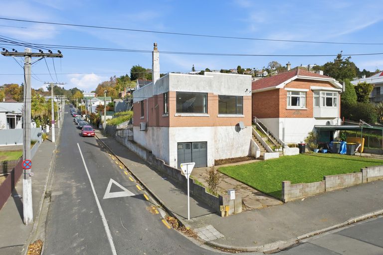 Photo of property in 363 South Road, Caversham, Dunedin, 9012