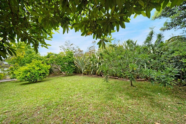 Photo of property in 4149 Great North Road, Glen Eden, Auckland, 0602