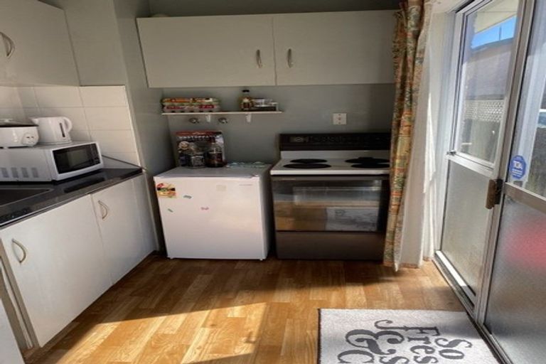 Photo of property in 2/417 Hereford Street, Linwood, Christchurch, 8011