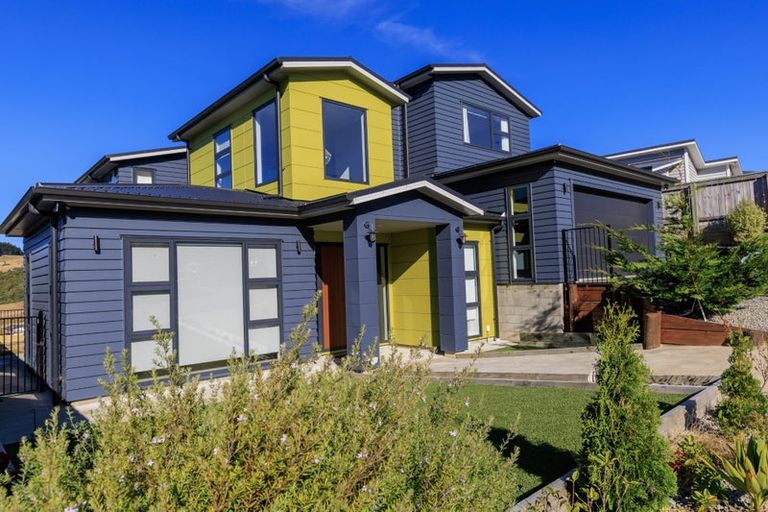 Photo of property in 6 Atherton Terrace, Churton Park, Wellington, 6037