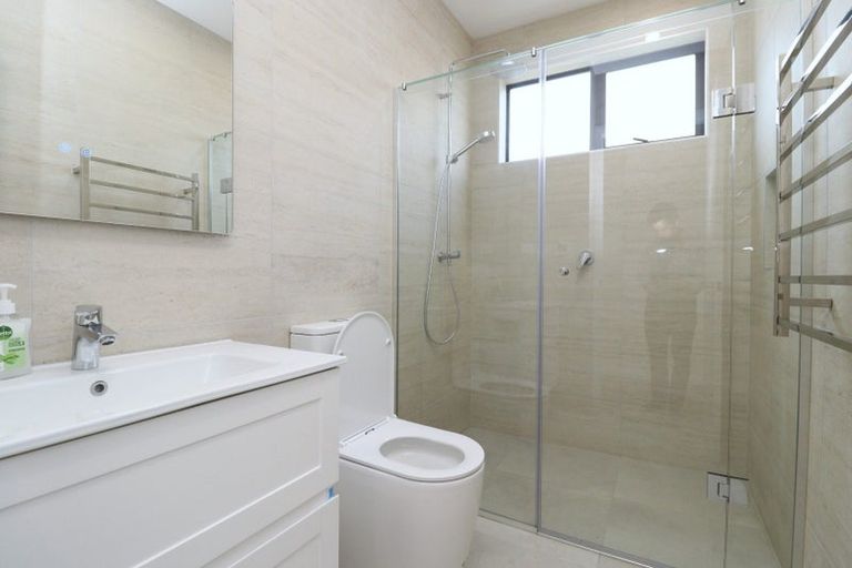 Photo of property in 18 Yellow Pear Lane, Karaka, Papakura, 2113