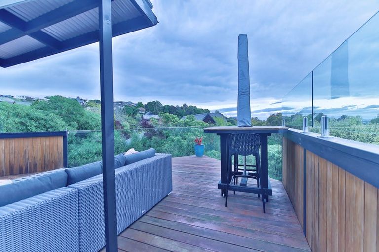 Photo of property in 18 Woodside Common, Westmorland, Christchurch, 8025