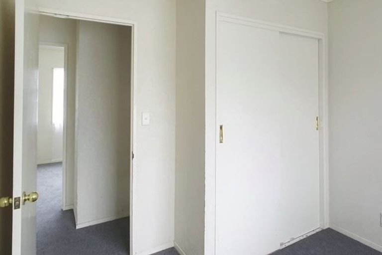 Photo of property in 83 Pooks Road, Ranui, Auckland, 0612