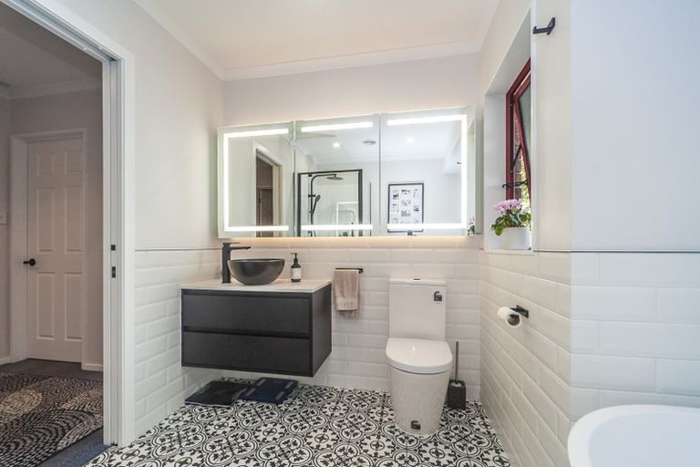 Photo of property in 67a Freyberg Street, Lyall Bay, Wellington, 6022