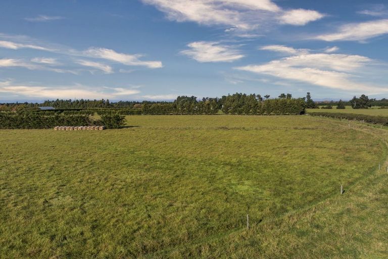 Photo of property in 77 Bruces Road, Sefton, Rangiora, 7477
