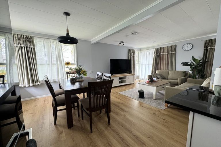 Photo of property in 38 Flat Bush Road, Clover Park, Auckland, 2023
